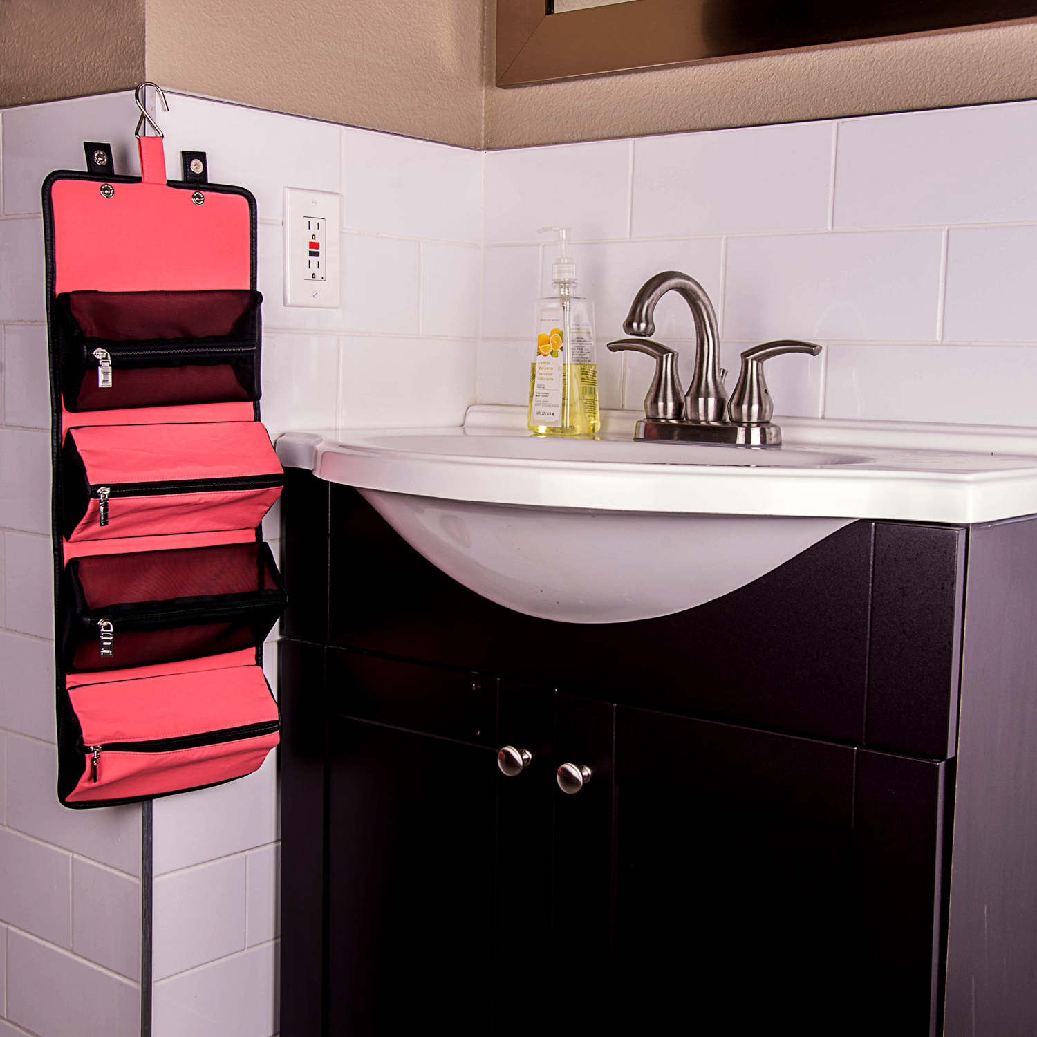 Lencca Stowaway (Red/ Magenta)